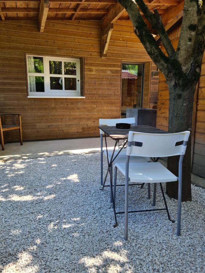 Charmant Logement Avec Parking Apartment Orvault Exterior foto